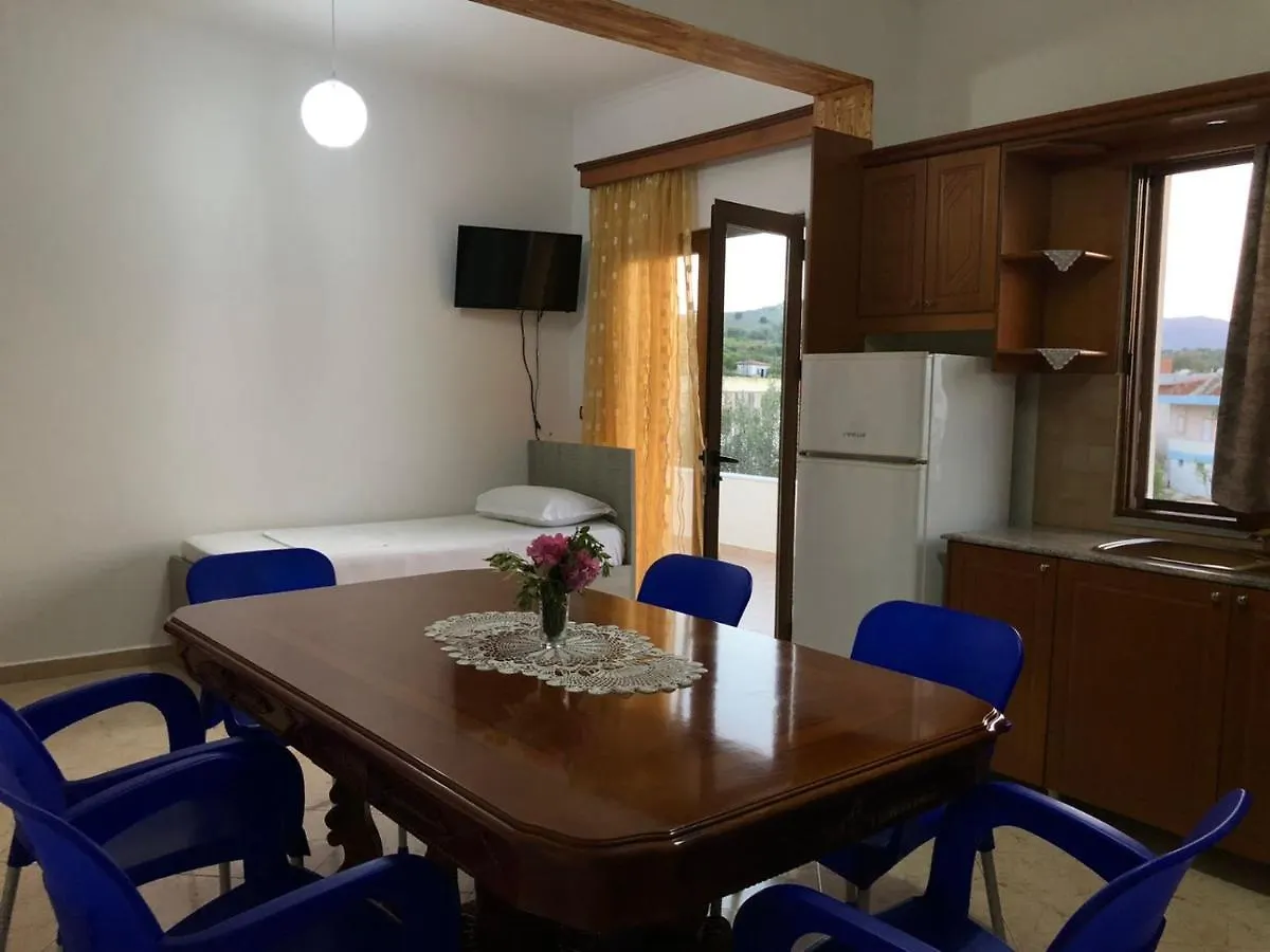 Vila Jeti Ksamil Arnavutluk