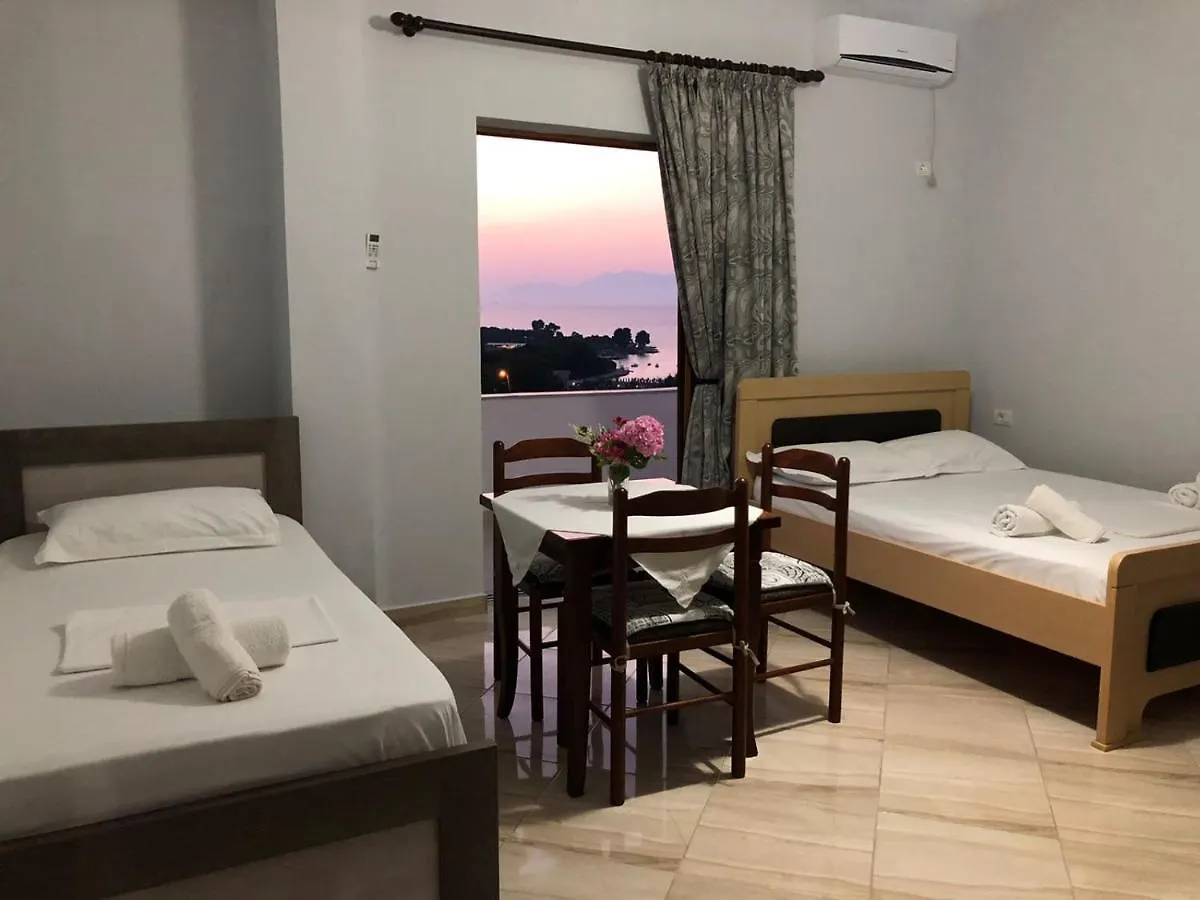 Vila Jeti Ksamil Arnavutluk